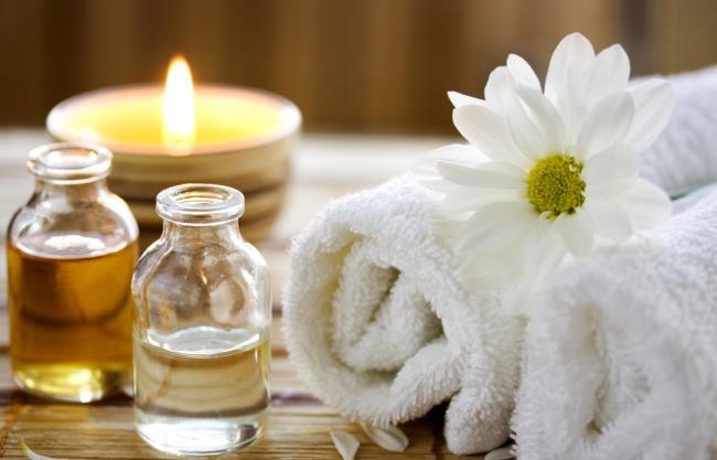 Massage aux huiles essentielles pour détente maximal